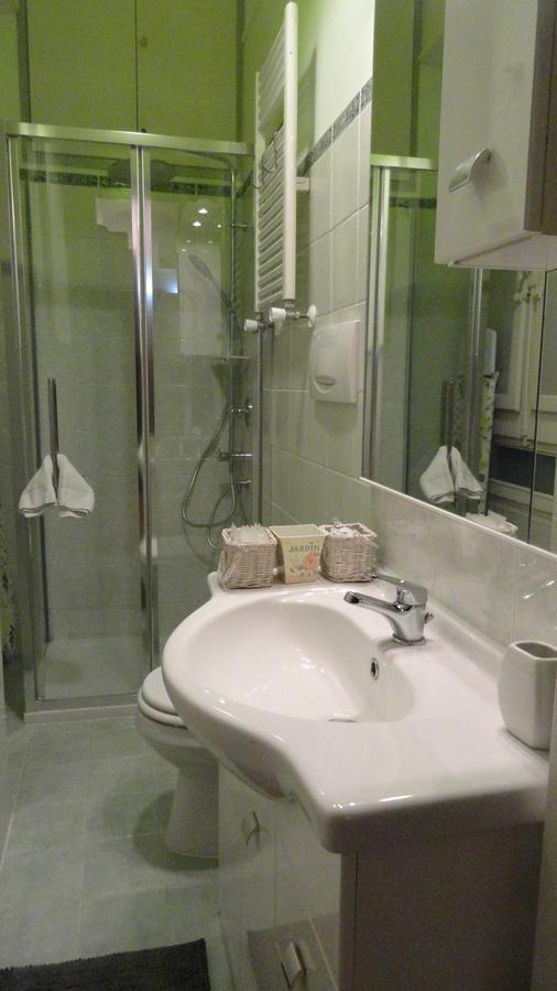 Piazza Di Spagna Sweet Home Рим Екстериор снимка